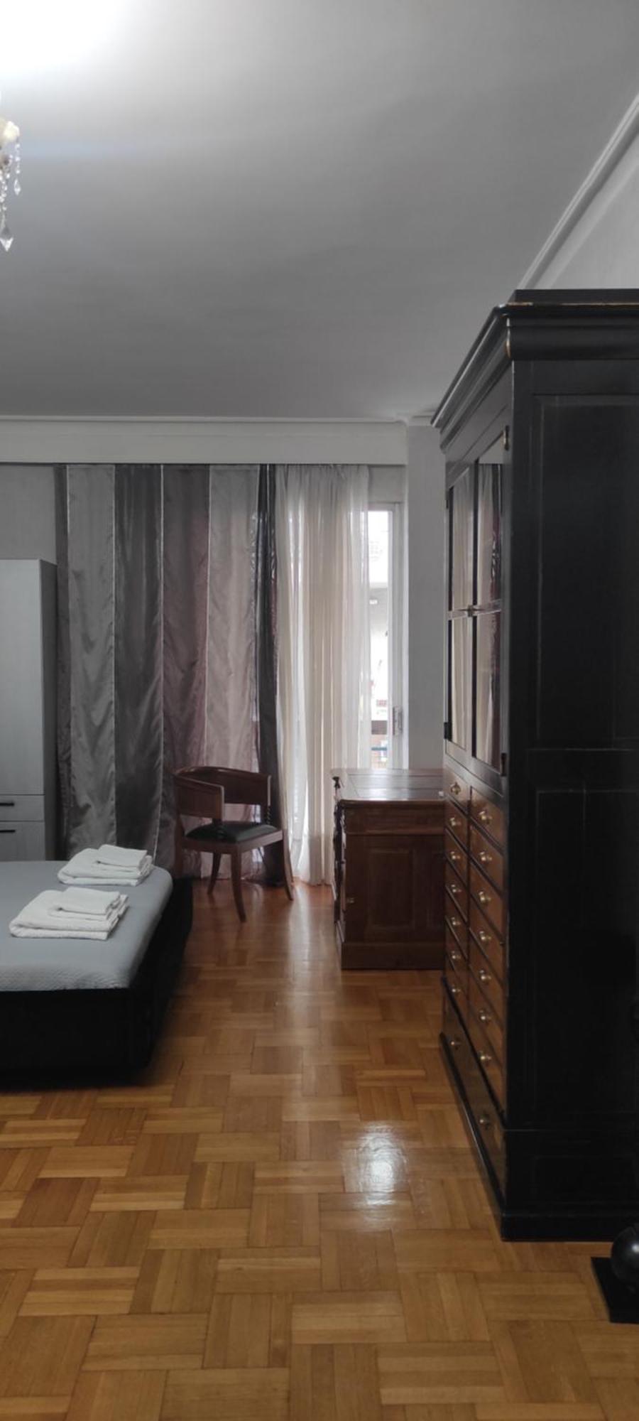 Elegant Luminous Downtown Apartment Tesalonika Bagian luar foto