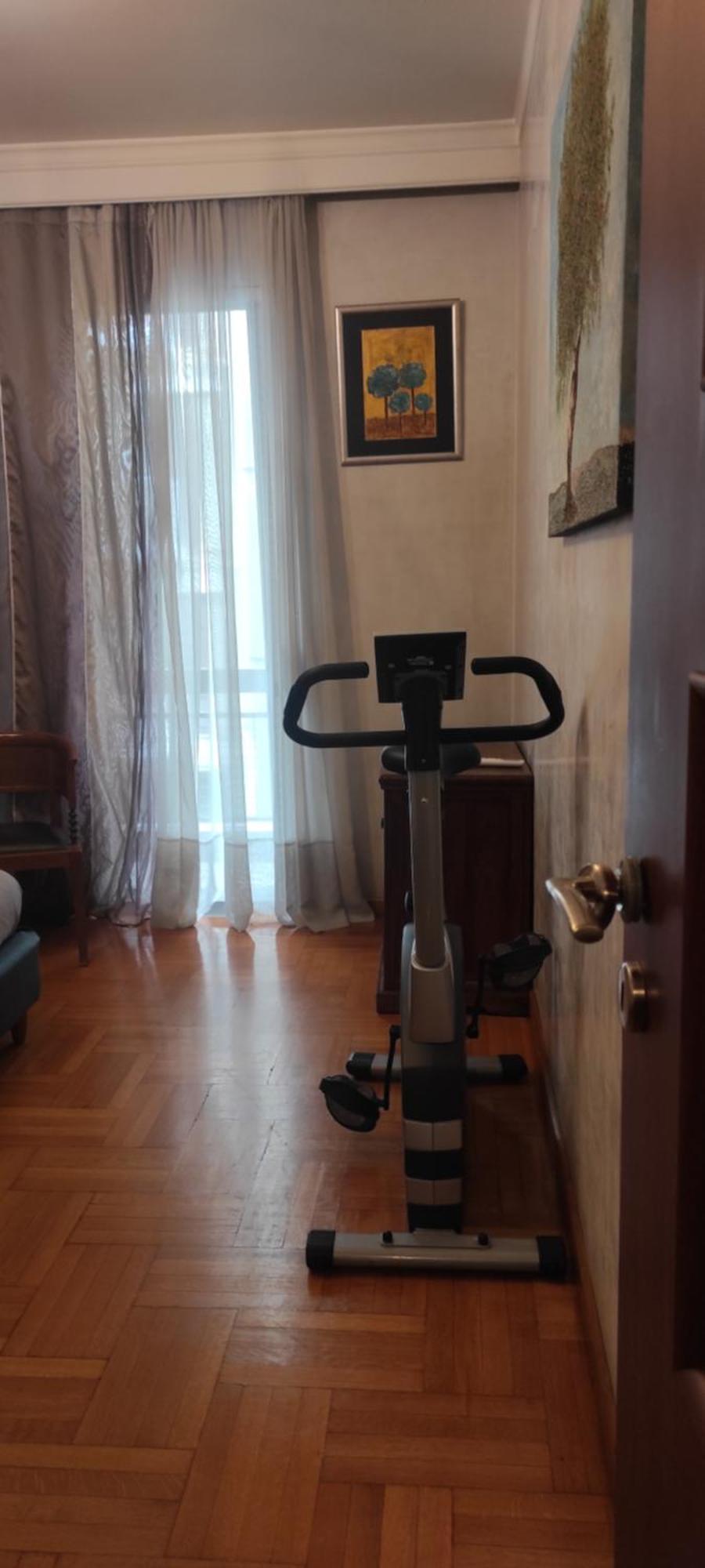 Elegant Luminous Downtown Apartment Tesalonika Bagian luar foto